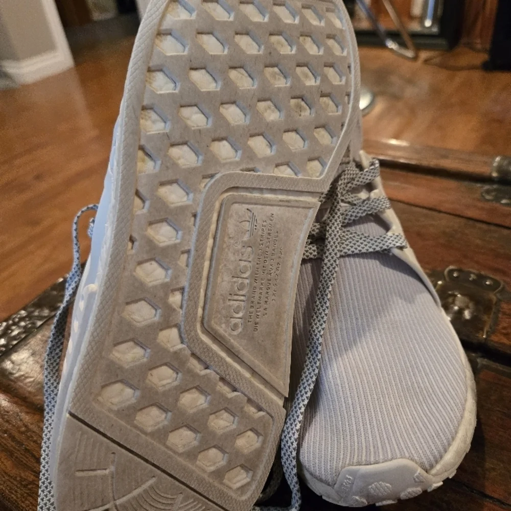 Adidas Light BLUE/ WHITE Sneakers - Picture 4 of 7